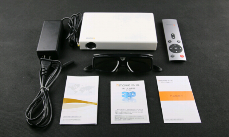 全球最小，華誼V5電影機(jī)評(píng)測(cè)