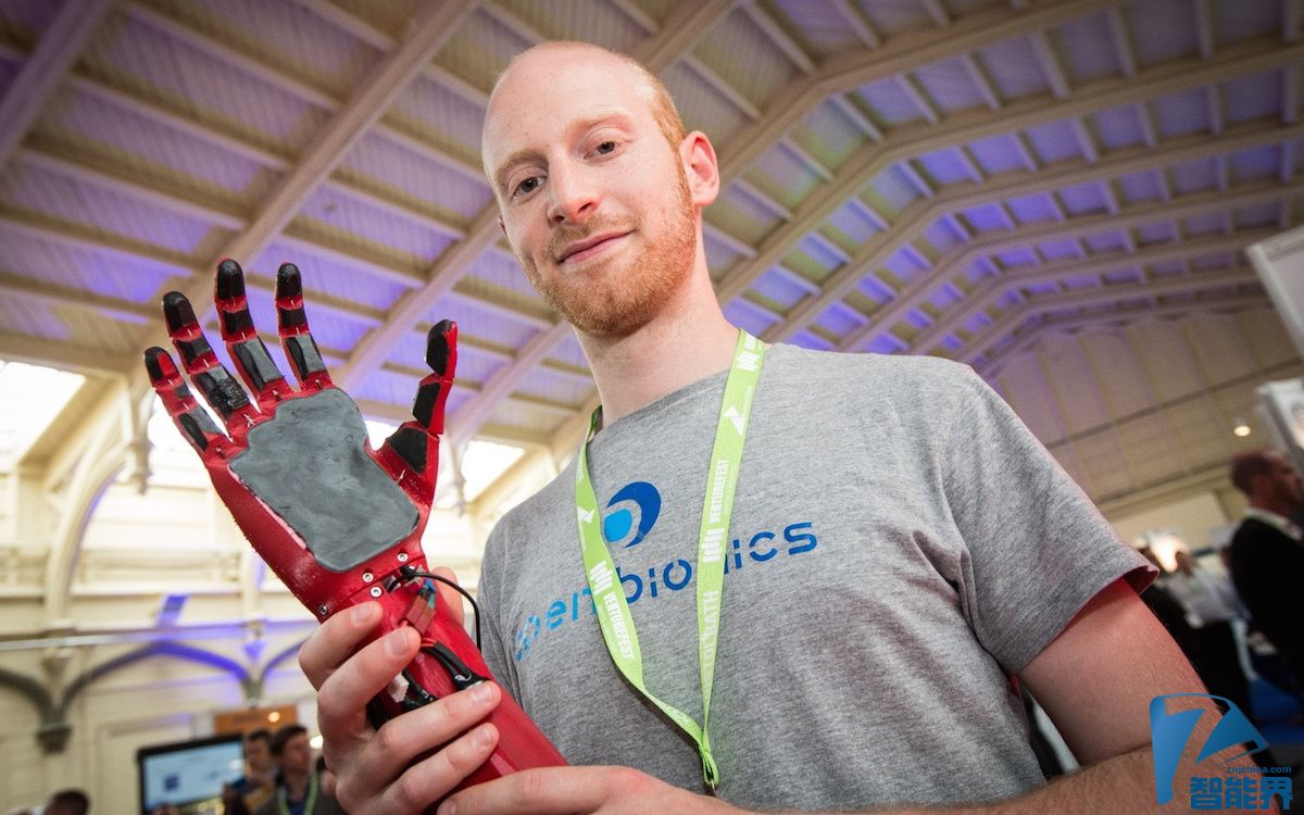 Open Bionics：制造低價(jià)、3D 打印的機(jī)器手
