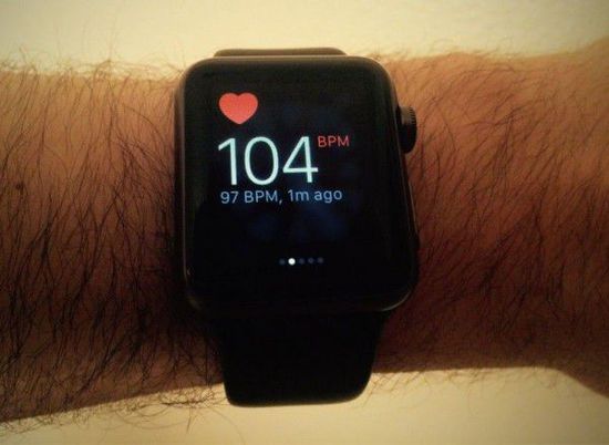 Apple Watch監(jiān)測(cè)功能又立功 救了17歲小伙