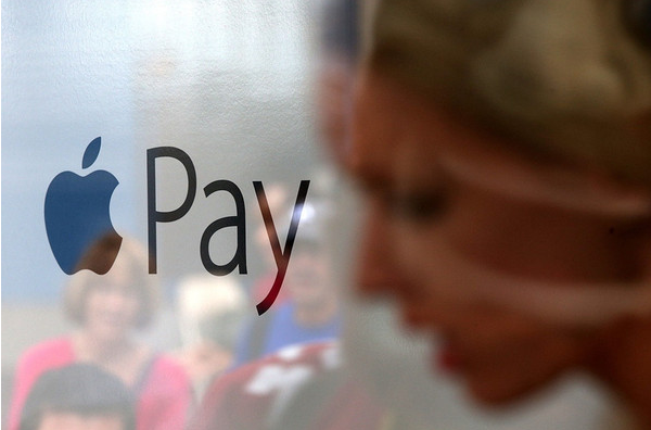 上線后每分鐘綁卡數(shù)萬，但美國媒體也不看好Apple Pay