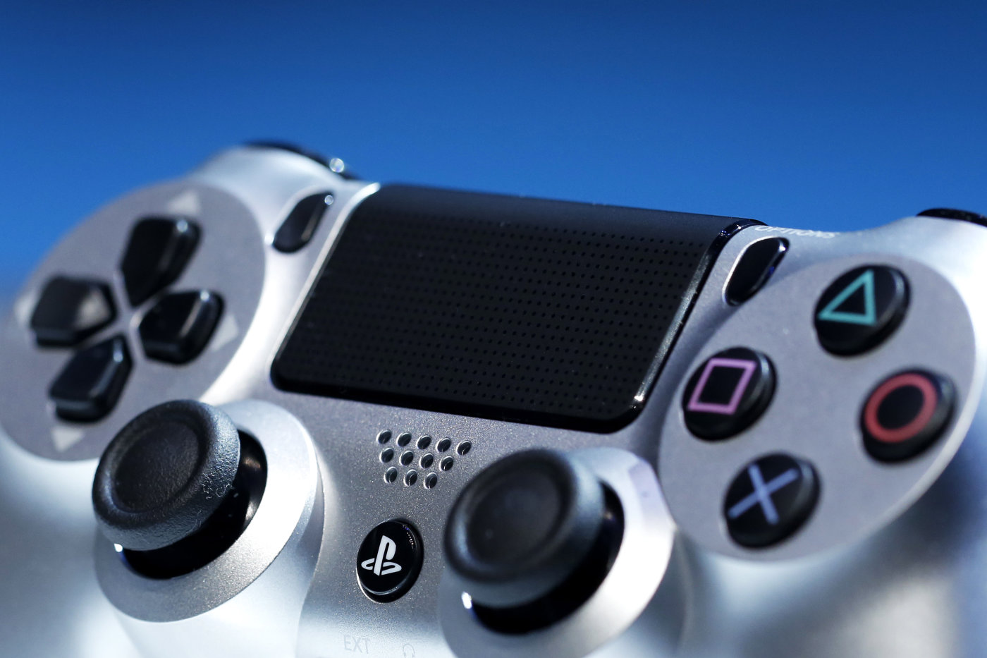 「PS4.5」傳聞：更強(qiáng)的處理器，但要能跟現(xiàn)有版本的 PS4 和平共處