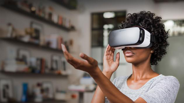 Oculus已經(jīng)賣出100萬(wàn)臺(tái)VR設(shè)備：不過(guò)大部分是手機(jī)VR眼鏡