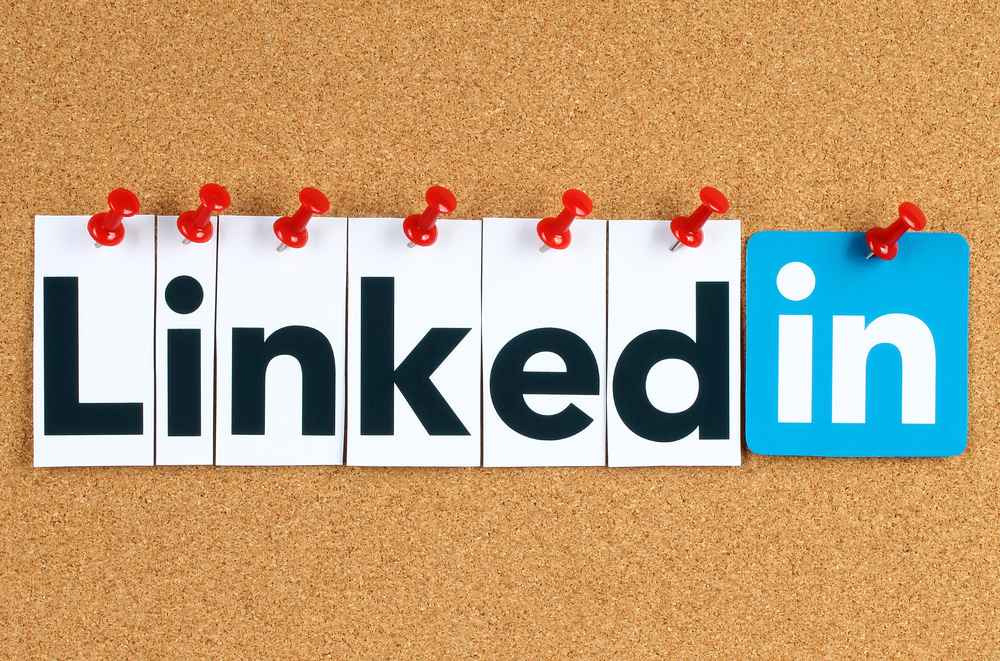 LinkedIn被收割，Twitter特斯拉們估計也快了