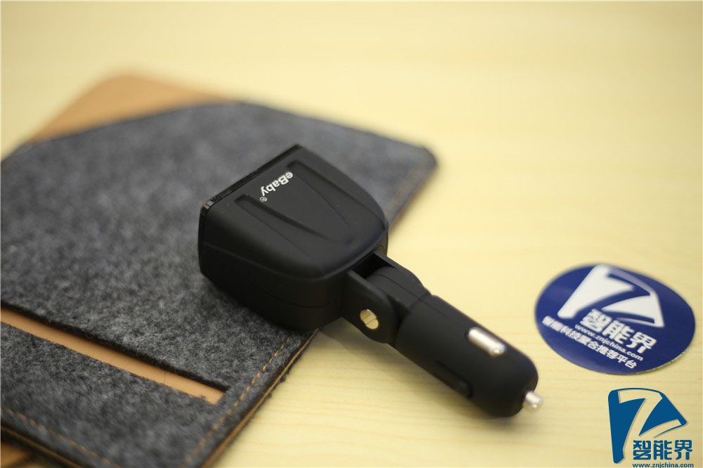 eBaby USB萬能充電器，車載充電好幫手