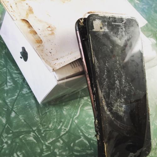 iPhone 7也爆炸了？蘋果股價聞訊下跌還拖累了納指