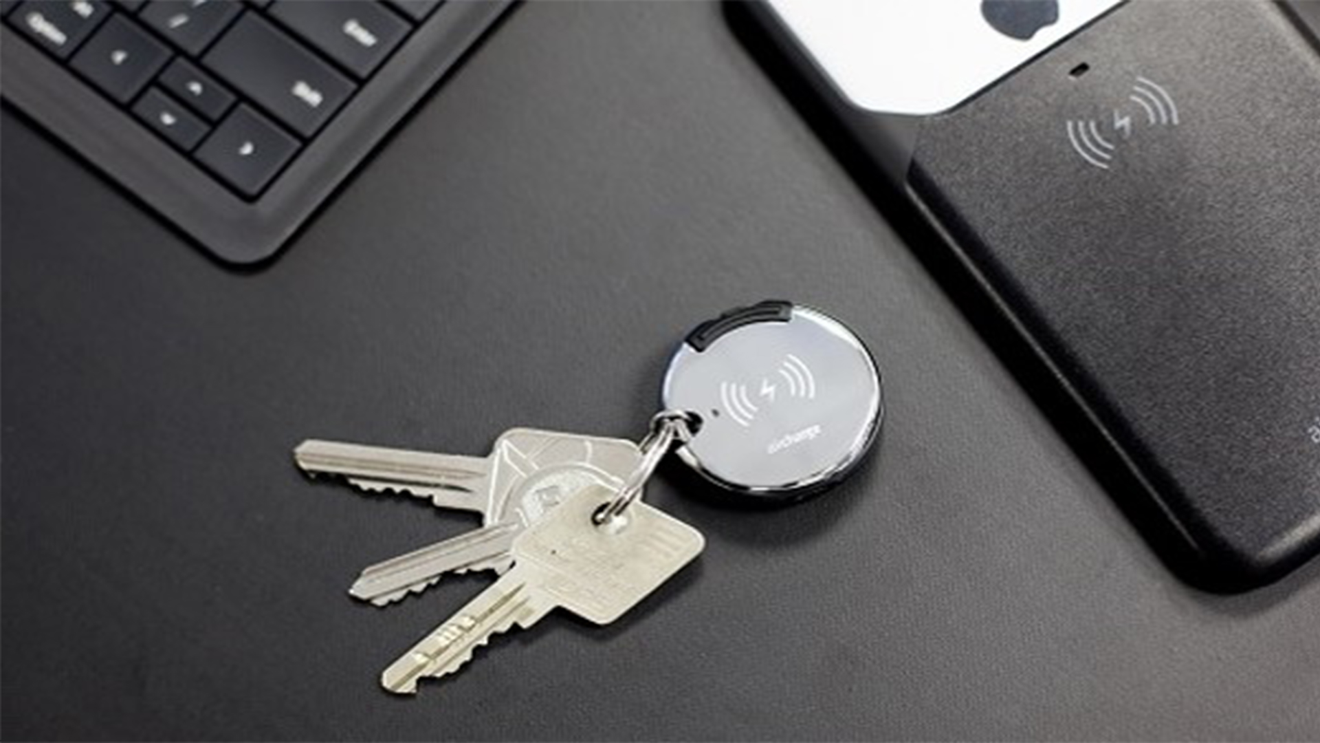 【智能界大百科】Aircharge Keyring黑科技無線充電器讓你走到哪里