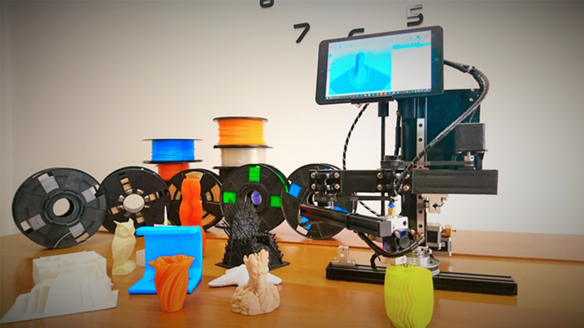 【智能界大百科】親民！帶有關(guān)節(jié)式機械臂的Armbot3D打印機僅售399美元