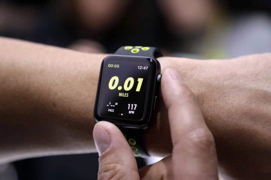 新Apple Watch或可測(cè)血糖 改寫(xiě)醫(yī)療健康領(lǐng)域規(guī)則