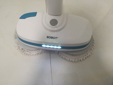懶癌患者的新歡：BOBOT MOP8600 無線電動(dòng)拖地機(jī)使用有感