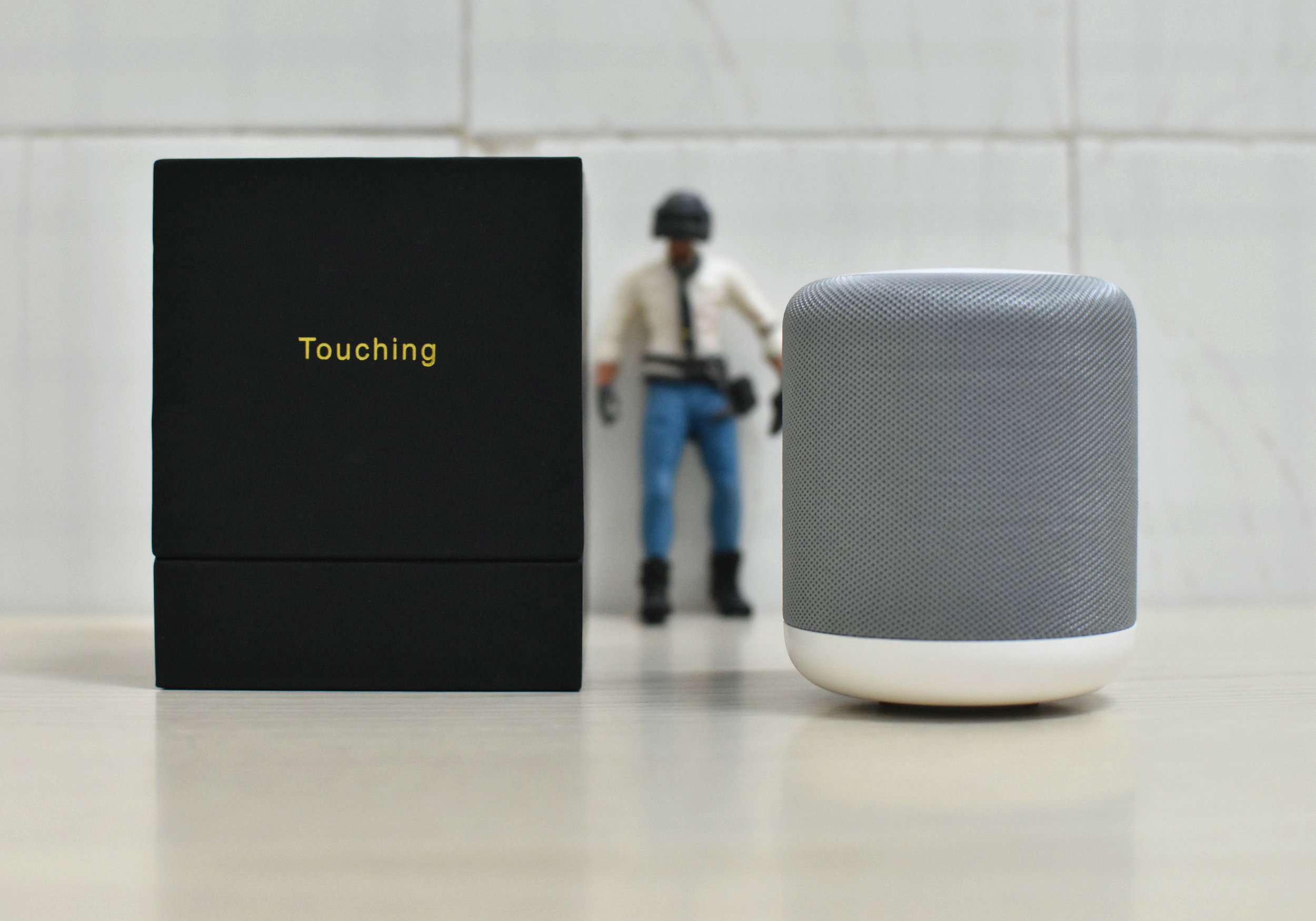 小身材帶來專業(yè)級音響效果，Touching 混合波藍牙音箱體驗