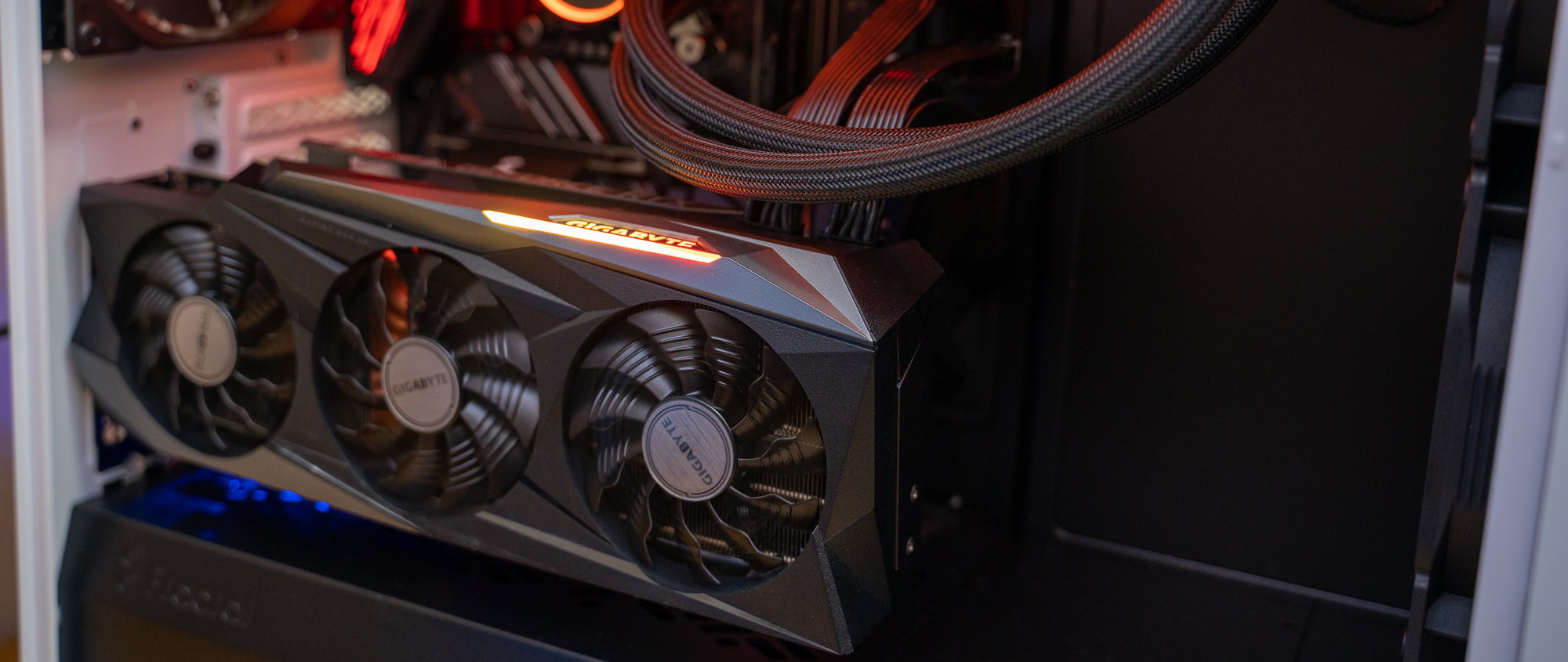 次旗艦是否真香？技嘉 RTX 3080 GAMING OC 10G魔鷹顯卡性能實測