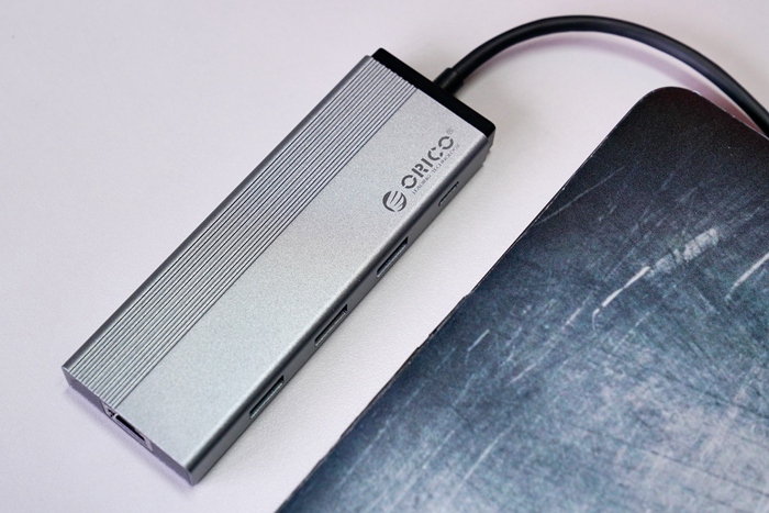 筆電拓展伴侶，ORICO TypeC擴(kuò)展塢體驗