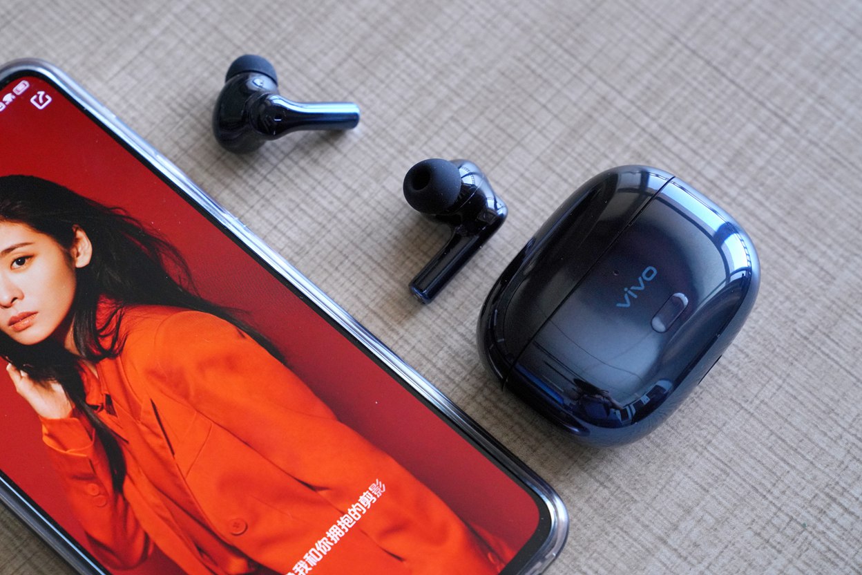 vivo TWS 2真無線降噪耳機：超清音質(zhì)、主動降噪