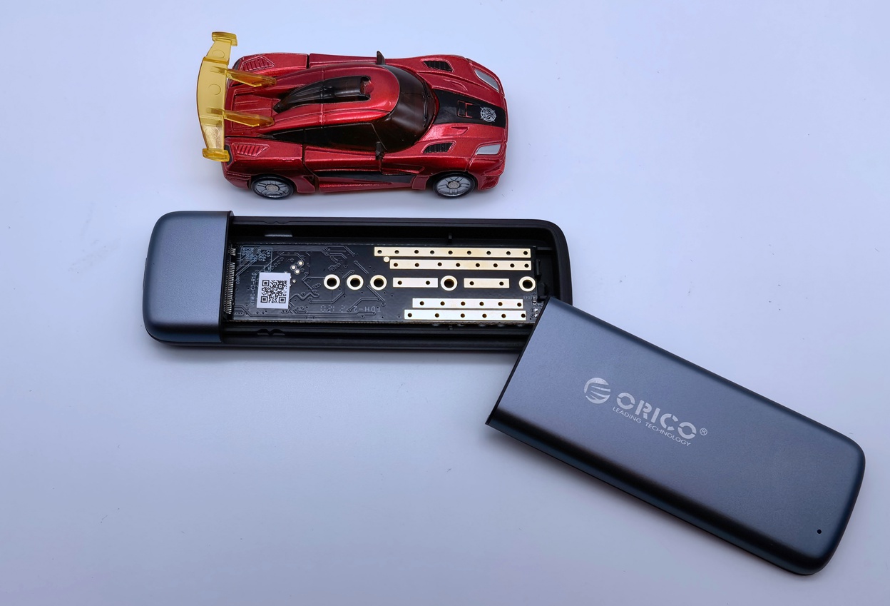 ORICO M.2固態(tài)硬盤盒：精致簡約、極速暢快