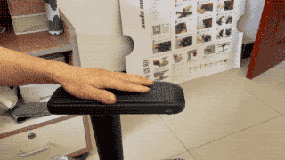 19-2扶手旋轉.gif