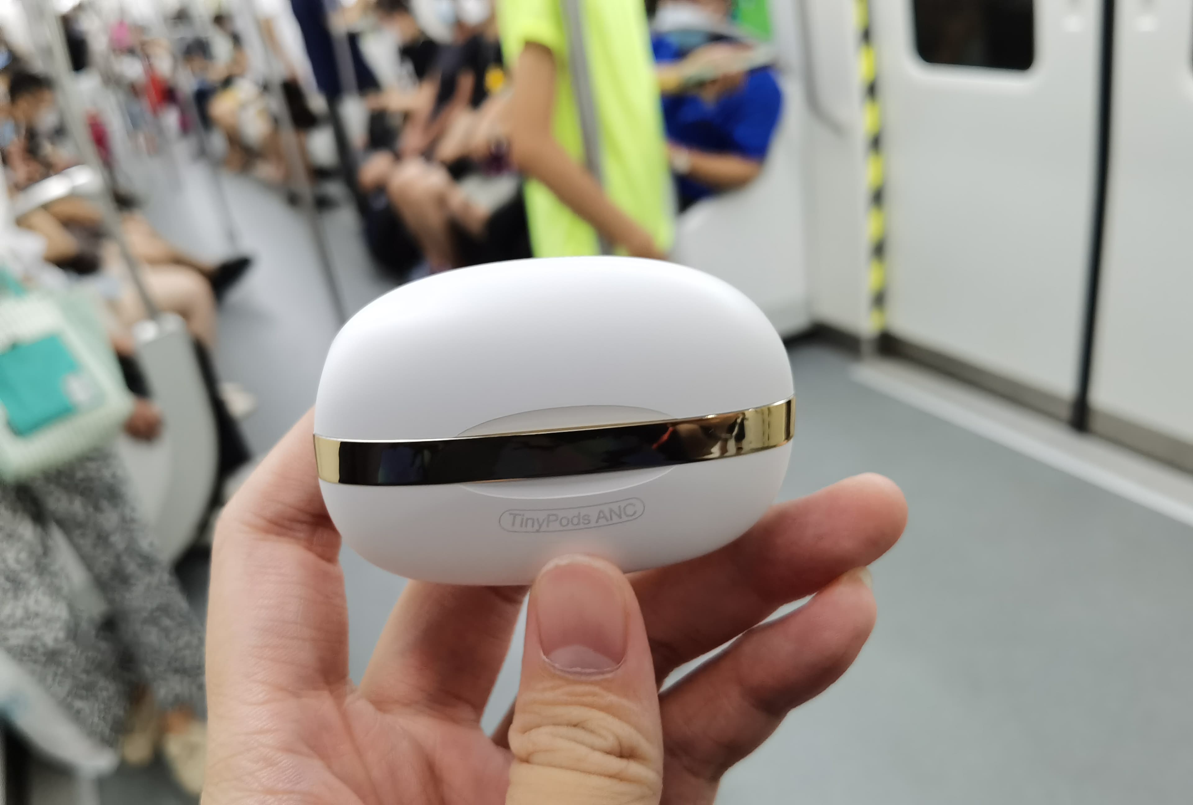 想要安靜生活，你需要Dacom 主動降噪耳機！