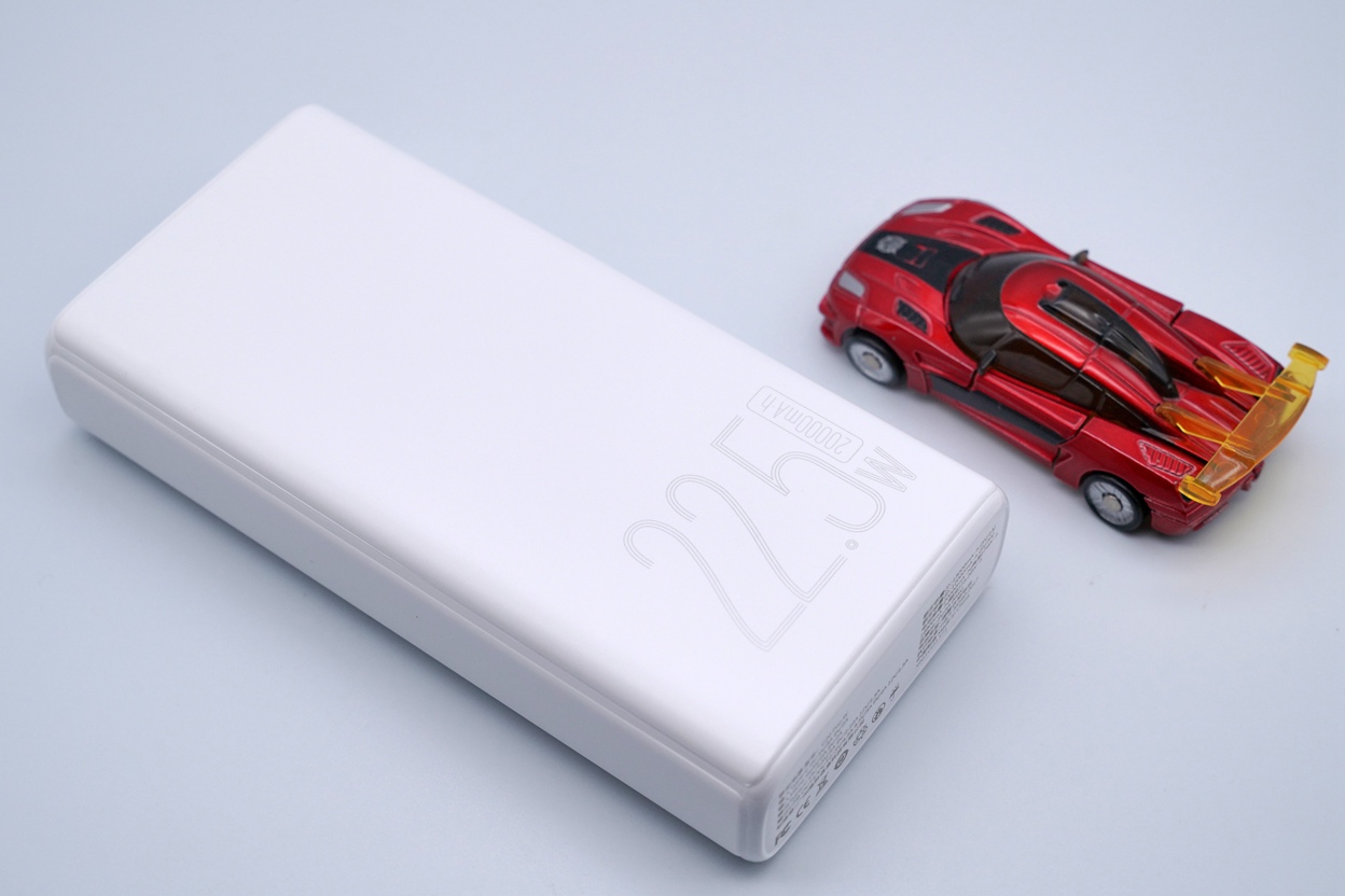 臺電C20 Pro移動電源：69元的雙向快充移動電源靠譜嗎？