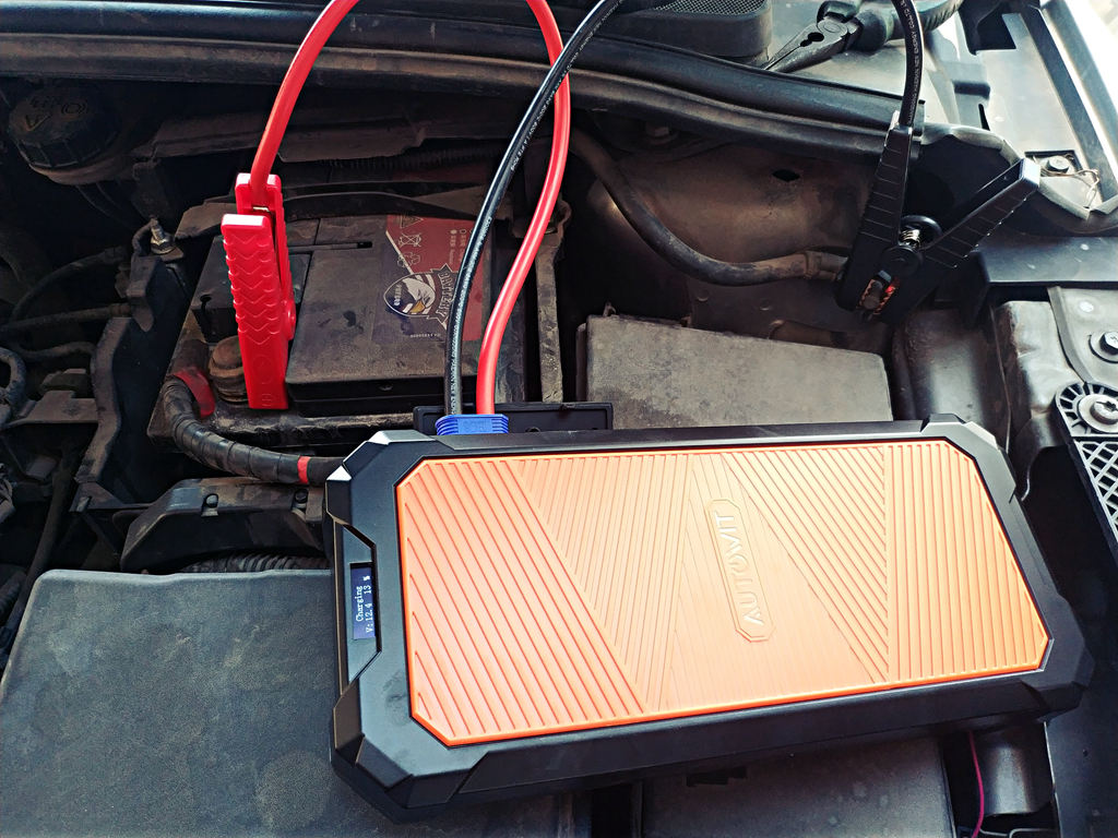 汽車救援隊(duì)用的autowit汽車應(yīng)急電源，居然“沒電池”？