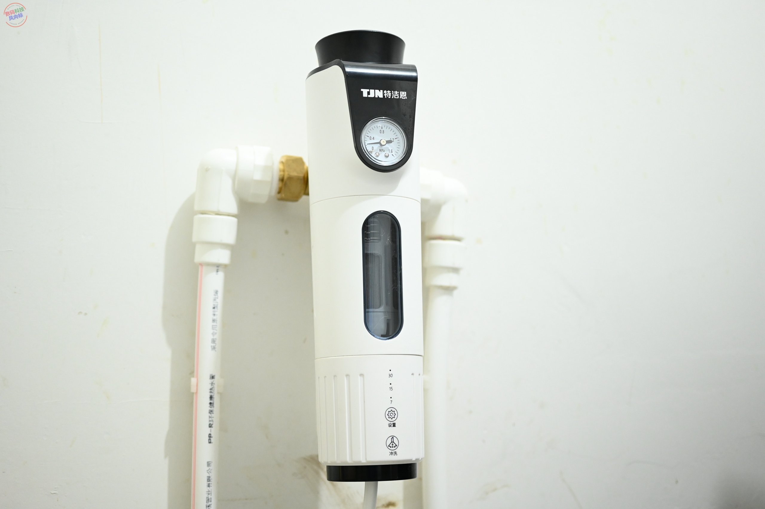 水質(zhì)凈化無(wú)聲搞定，讓洗菜洗衣用水更健康，特潔恩AS16前置過(guò)濾器上手