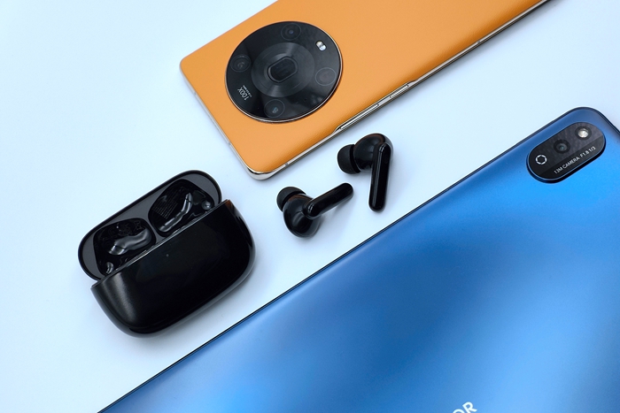 榮耀Earbuds 3 Pro：內(nèi)卷王者？不止音質(zhì)和降噪，還能AI測體溫！
