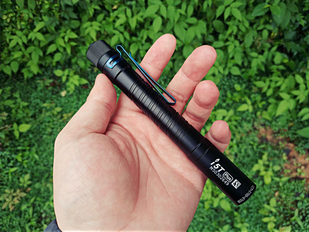 明亮又簡(jiǎn)約的EDC：OLIGHT傲雷i5T Plus