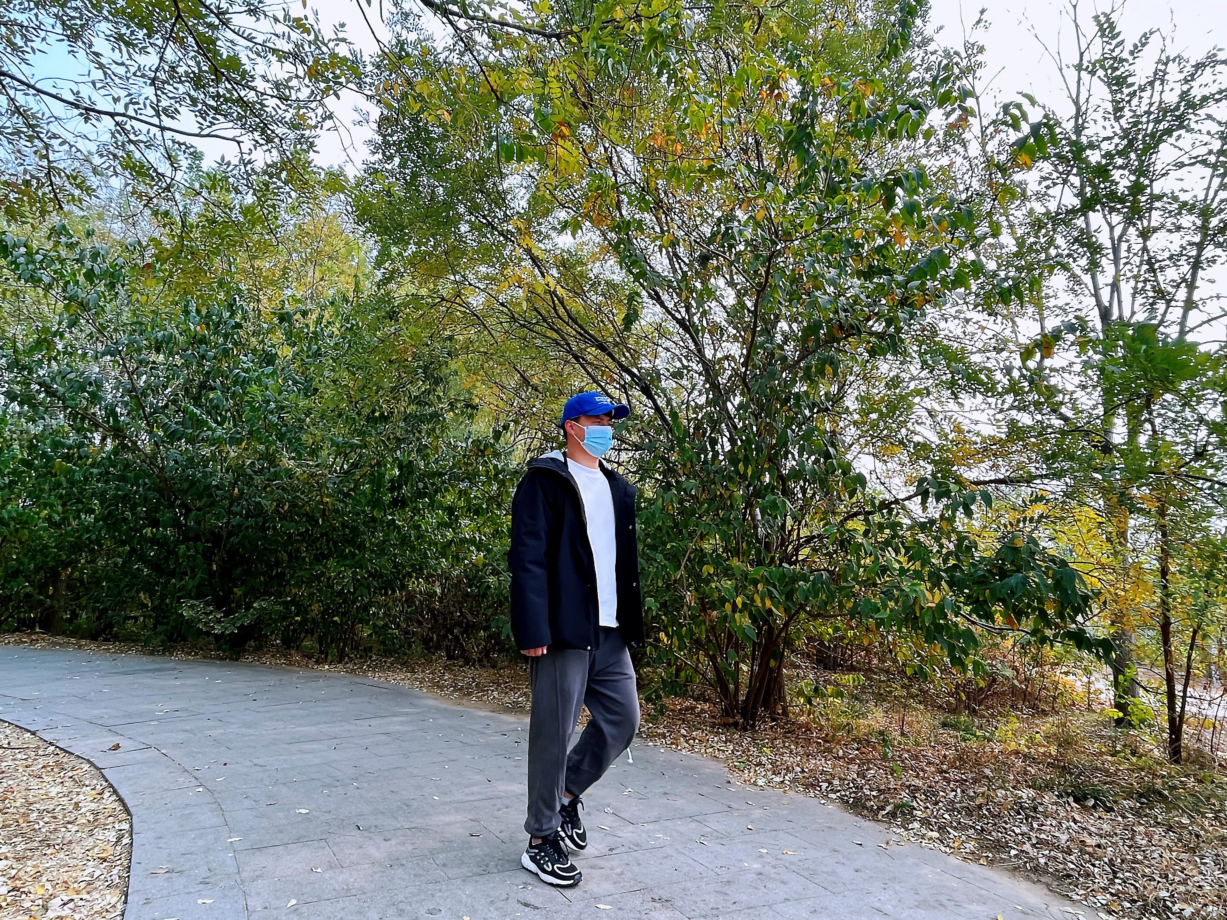 用“科技”溫暖這個冬天！素湃抗寒服真抗凍