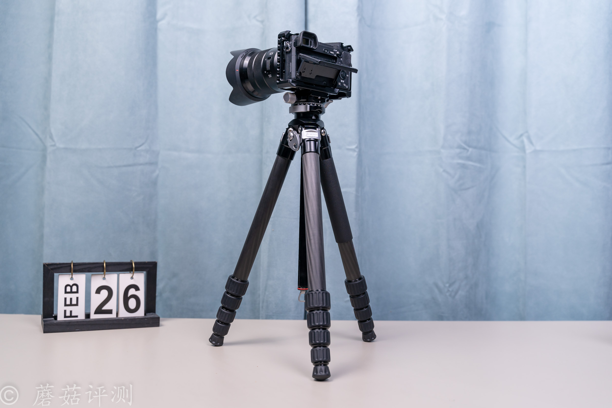 23_20221226_佳鑫悅AX-255C優(yōu)質(zhì)碳纖維三腳架云臺(tái)套裝_微單單電數(shù)碼單反相機(jī)專業(yè)三角架.jpg