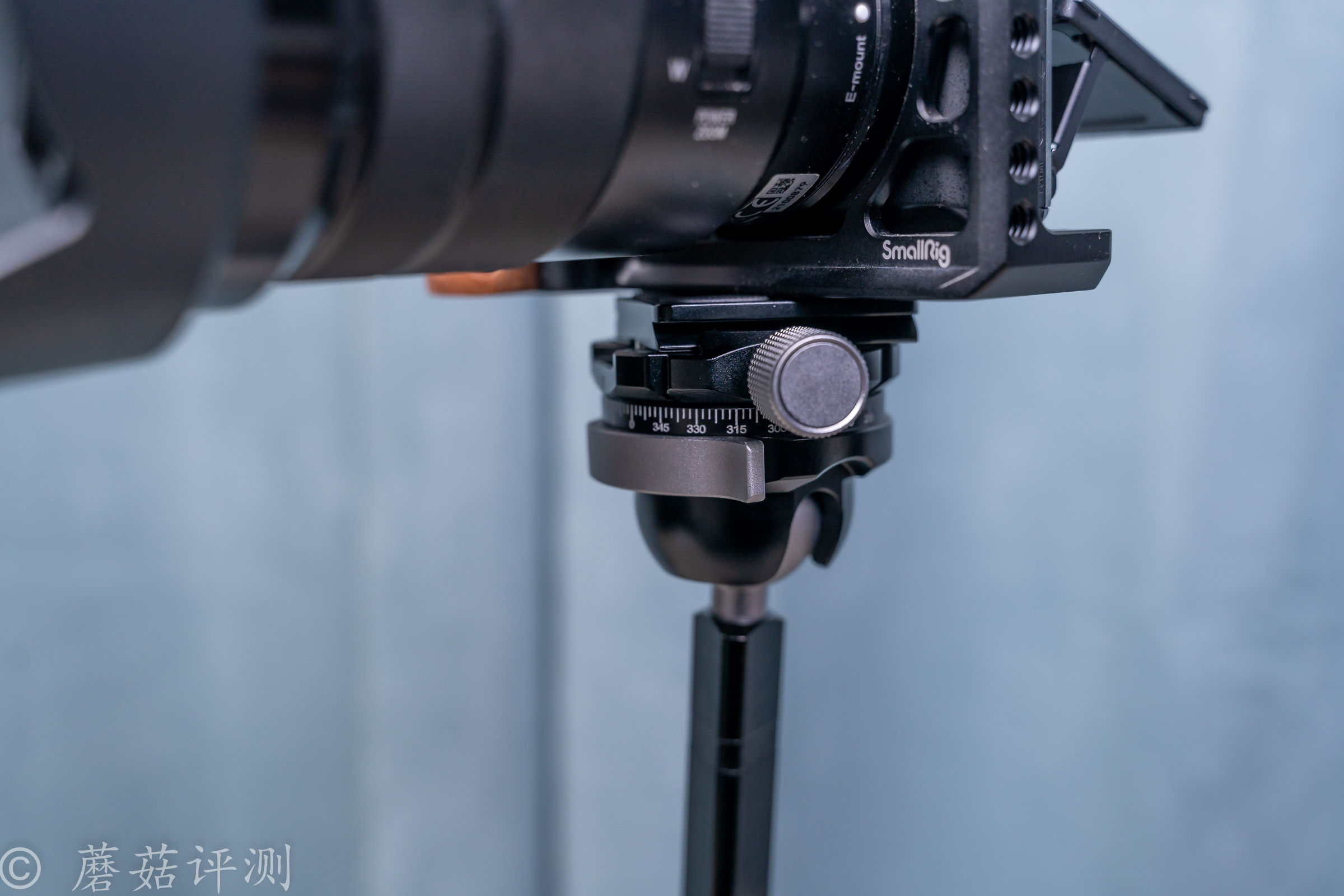 26_20221226_佳鑫悅AX-255C優(yōu)質(zhì)碳纖維三腳架云臺(tái)套裝_微單單電數(shù)碼單反相機(jī)專業(yè)三角架.jpg