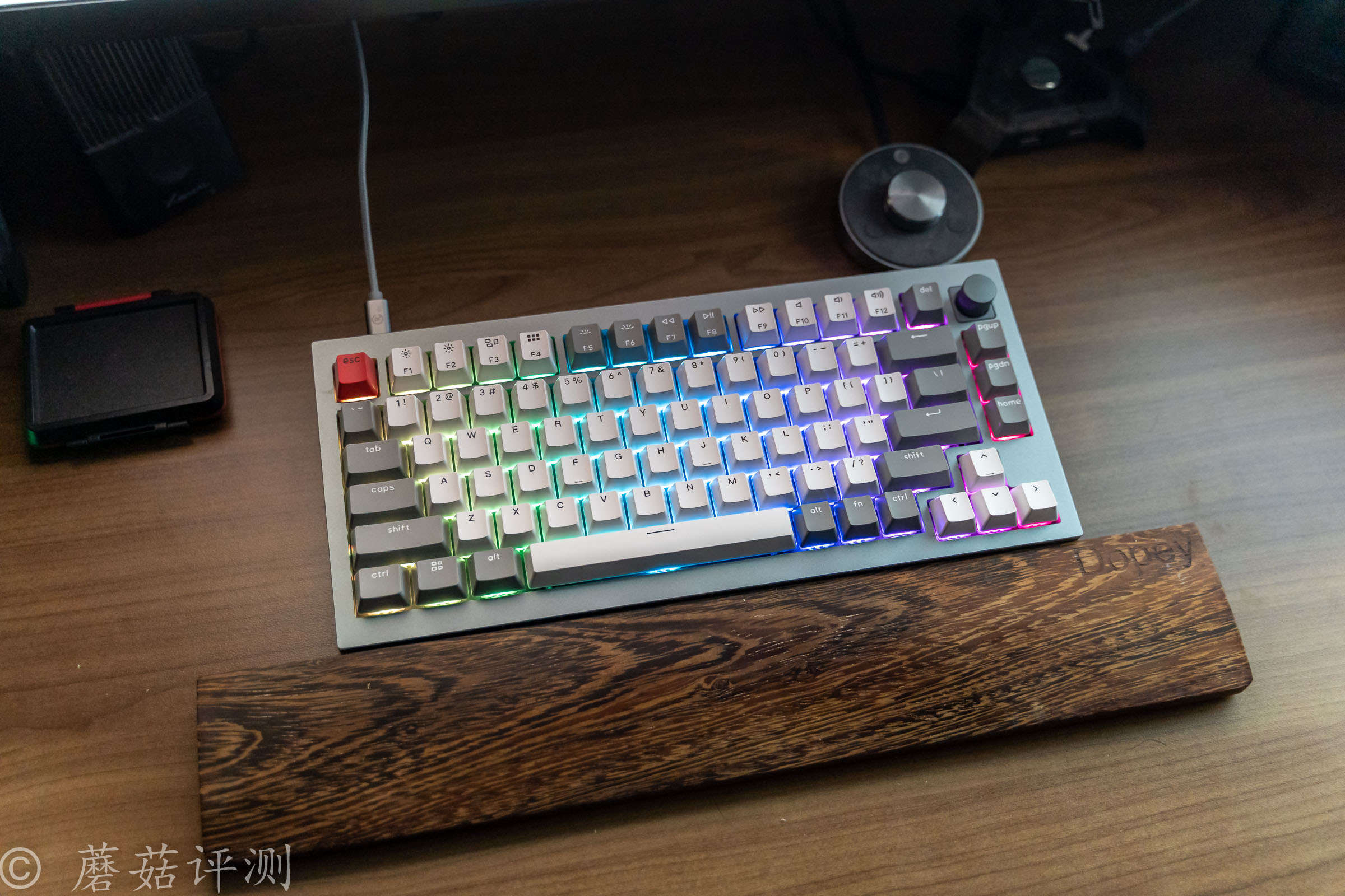 極致靜音穩(wěn)定，100%個性化定制，Keychron Q1V1客制化CNC機械鍵盤 深度評測