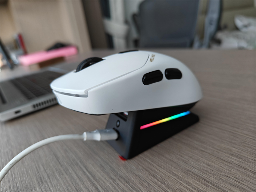 VT1 Pro MAX體驗評測：8K性能與萬金油舒適手感的完美結(jié)合